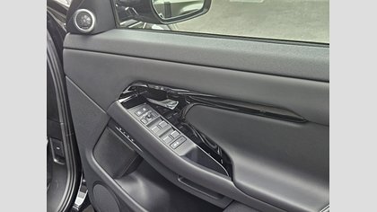 Range Rover Evoque 34