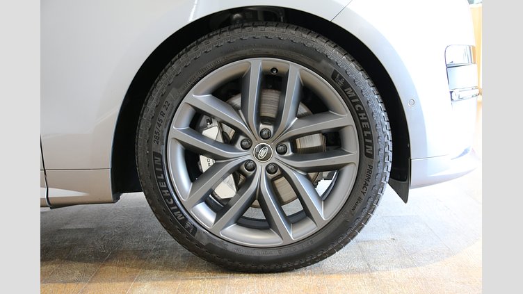 2025 認定中古車 Land Rover Range Rover Sport アイガーグレイ P550eプラグインハイブリッド（ガソリン） Dynamic SE