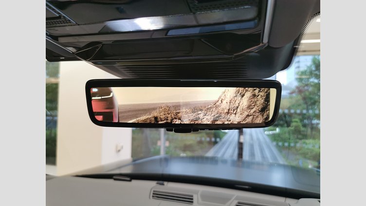 2025 認定中古車 Land Rover Range Rover カルパチアングレイ 615 AWD（AT） スタンダードホイールベース SV