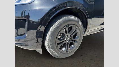 Discovery Sport 17