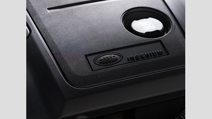 Range Rover Velar 7