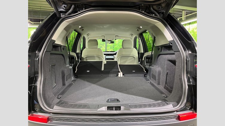 2019 認定中古車 Land Rover Discovery Sport サントリーニブラック D180 AWD（オートマチック） 標準ホイールベース ディスカバリー スポーツ S