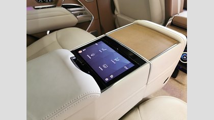 Range Rover 28