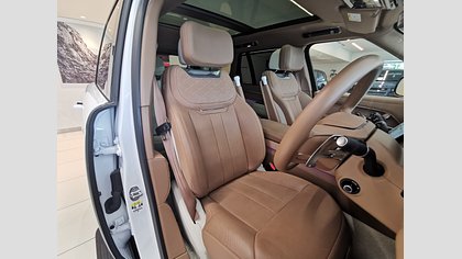 Range Rover 18