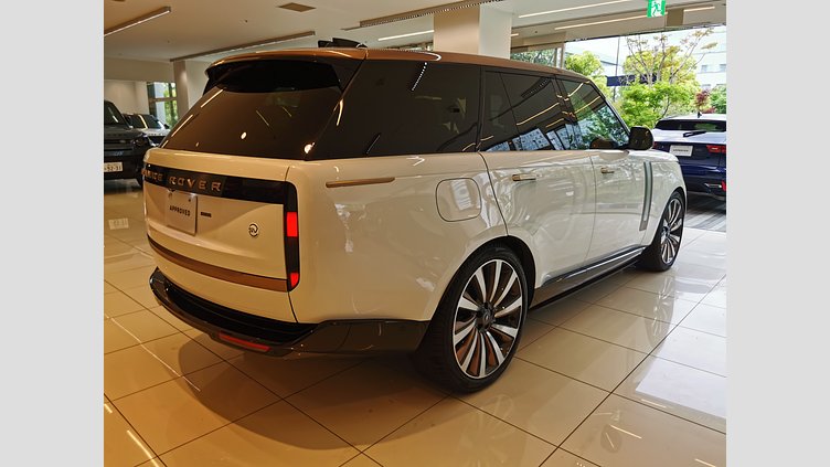 2023 認定中古車 Land Rover Range Rover アイシーホワイト - グロスフィニッシュ P530 AWD（AT） スタンダードホイールベース SV