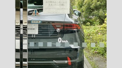 Range Rover 22