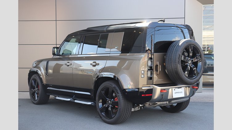 2023 認定中古車 Land Rover Defender 110 Gondwana Stone D300 AWD(AT) X