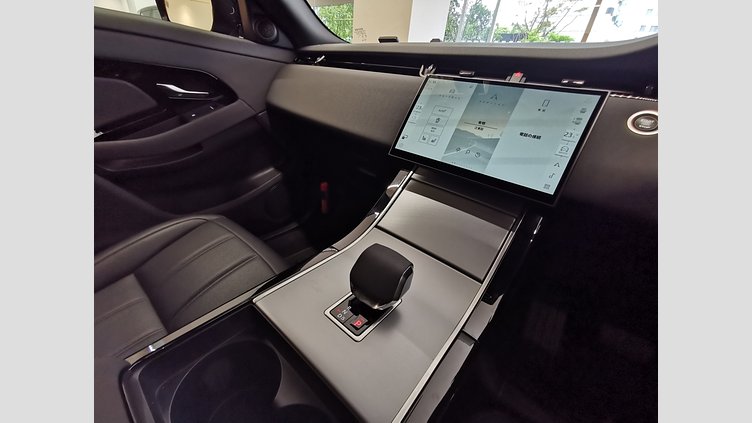 2024 認定中古車 Land Rover Range Rover Evoque カルパチアングレイ D200マイルドハイブリッド（ディーゼル） スタンダードホイールベース S