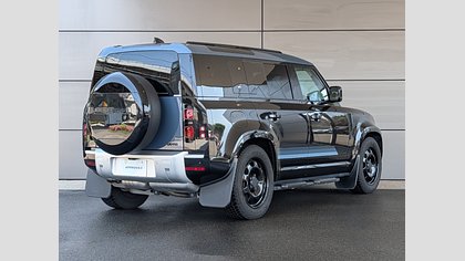 Defender 110 6