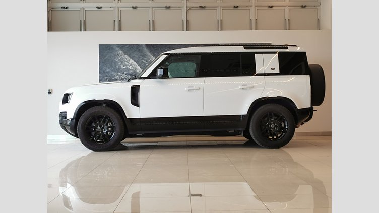 2023 認定中古車 Land Rover Defender 110 フジホワイト D300 AWD（AT） X-DYNAMIC SE