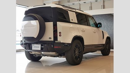 Defender 110 3