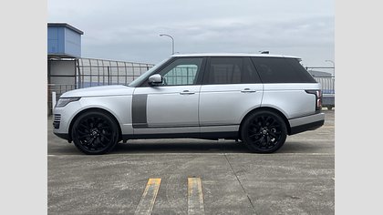 Range Rover 4