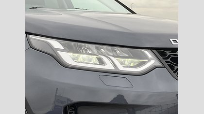 Discovery Sport 9