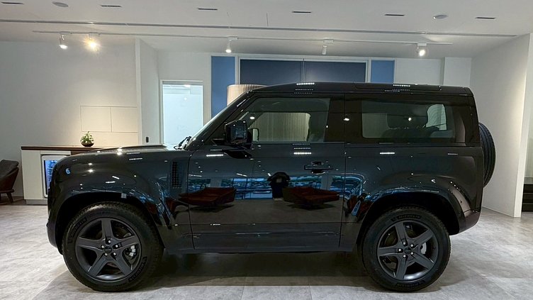 2026 新車 Land Rover Defender 90 Santorini Black D250 X-Dynamic SE