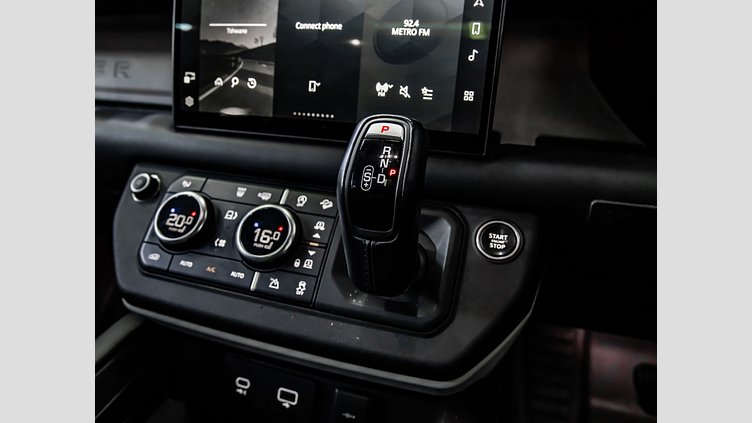 2023 Approved Land Rover Defender 110 Pangea Green AWD D300 HSE X-Dynamic