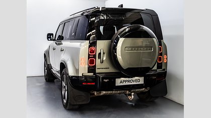 Defender 110 7