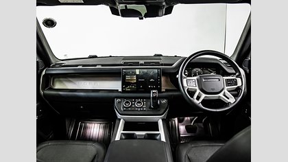 Defender 110 14