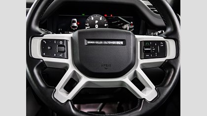 Defender 110 11