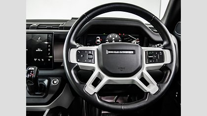 Defender 110 18