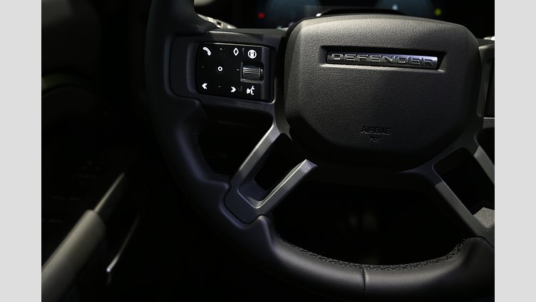 2026 Ny Land Rover Defender 110 Woolstone Green AWD 110 P300e X-Dynamic SE