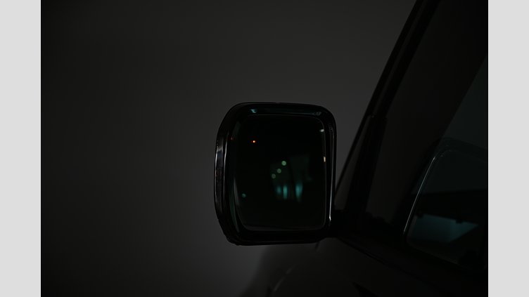 2026 Ny Land Rover Defender 110 Woolstone Green AWD 110 P300e X-Dynamic SE