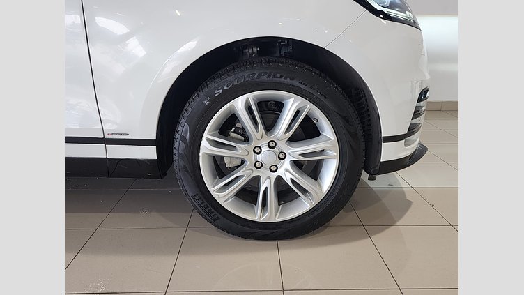 2018 Seminuevos Approved Land Rover Range Rover Velar Fuji White 2.0 litre i4P​ S