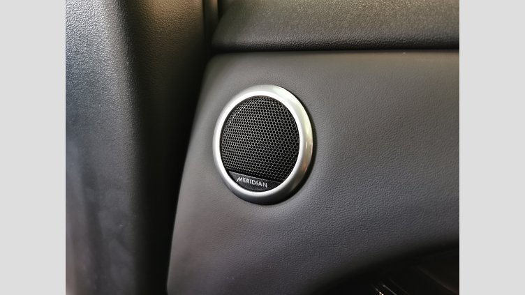 2024 認定中古車 Land Rover Range Rover Evoque フジホワイト プラグインハイブリッド（ガソリン） Standard Wheelbase DYNAMIC HSE