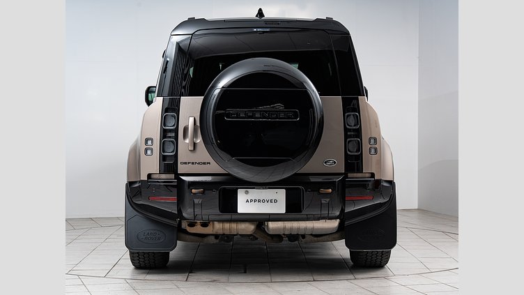 2023 認定中古車 Land Rover Defender 110 ランタオブロンズ D300 AWD（AT） X D300