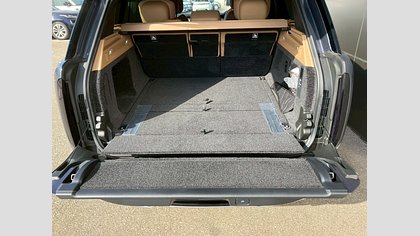 Range Rover 37
