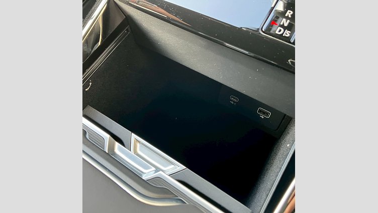 2025 認定中古車 Land Rover Range Rover Sport サントリーニブラック P550eプラグインハイブリッド（ガソリン） スタンダードホイールベース Autobiography