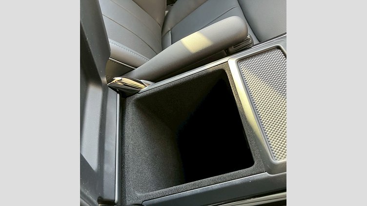2025 認定中古車 Land Rover Range Rover Sport サントリーニブラック P550eプラグインハイブリッド（ガソリン） スタンダードホイールベース Autobiography