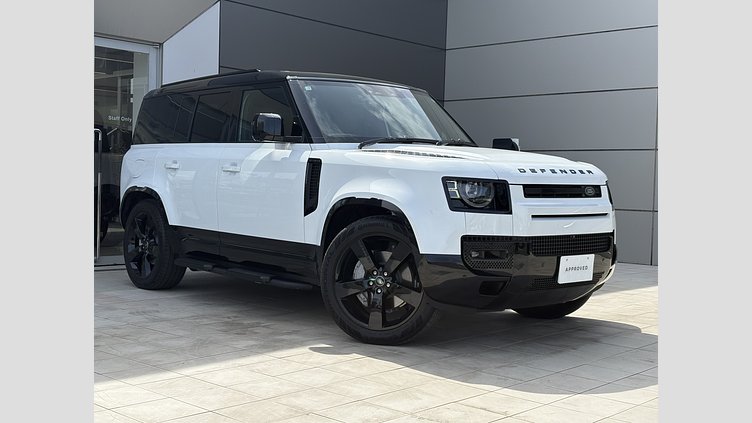 2024 認定中古車 Land Rover Defender 110 フジホワイト D350 ディーゼルマイルドハイブリッド X-Dynamic HSE