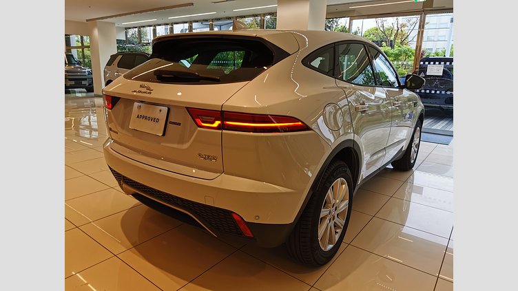 2018 認定中古車 Jaguar E-Pace ユーロン ホワイト D180 オートマチック全輪駆動 S