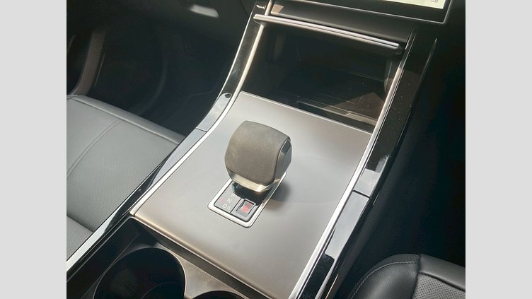 2024 認定中古車 Land Rover Range Rover Velar フジホワイト P400eプラグインハイブリッド（ガソリン） スタンダードホイールベース Dynamic SE