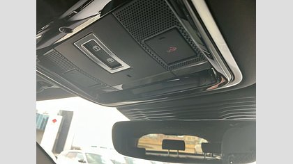 Range Rover Velar 13
