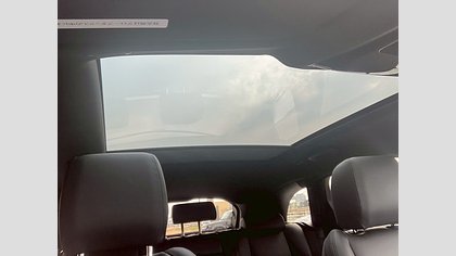 Range Rover Velar 12