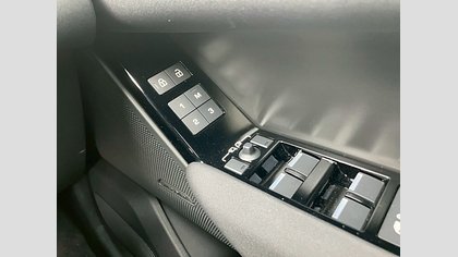 Range Rover Velar 19