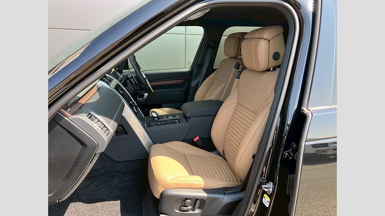 2025 認定中古車 Land Rover Discovery サントリーニブラック D350マイルドハイブリッド（ディーゼル） Dynamic HSE