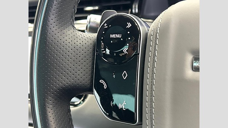 2019 認定中古車 Land Rover Range Rover Evoque ソウルパールシルバー P250 FIRST EDITION