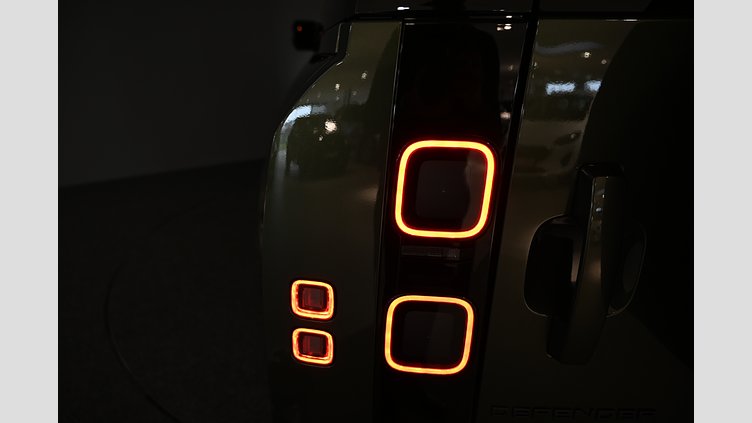 2026 Ny Land Rover Defender 130 Woolstone Green Mild Hybrid D250 X-Dynamics SE