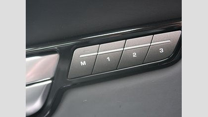 Range Rover Evoque 37