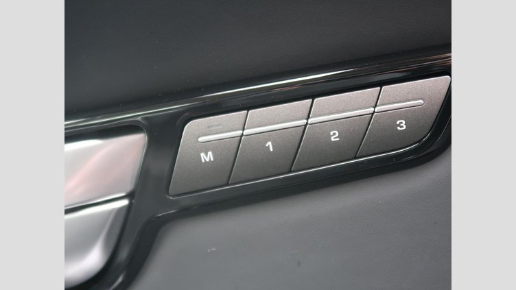 2016 認定中古車 Land Rover Range Rover Evoque Waitomo Grey 2.0 litre Si4 Petrol HSE