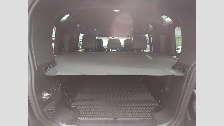 2024 認定中古車 Land Rover Defender 110 フジホワイト D300 AWD（AT） X-DYNAMIC HSE