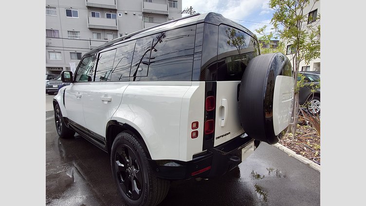2024 認定中古車 Land Rover Defender 110 フジホワイト D300 AWD（AT） X-DYNAMIC HSE