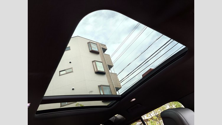 2024 認定中古車 Land Rover Defender 110 フジホワイト D300 AWD（AT） X-DYNAMIC HSE