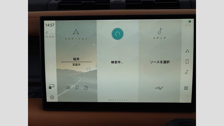 2024 認定中古車 Land Rover Defender 110 フジホワイト D300 AWD（AT） X-DYNAMIC HSE