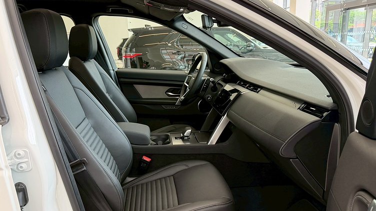 2026 新車 Land Rover Discovery Sport Fuji White P250 Landmark