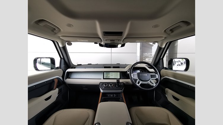 2023 認定中古車 Land Rover Defender 110 フジホワイト D300 AWD（AT） S