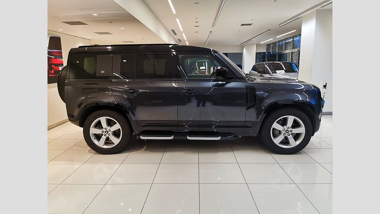 2023 認定中古車 Land Rover Defender 110 カルパチアングレイ D300 AWD（AT） X-DYNAMIC HSE