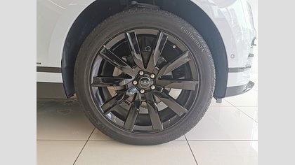 Range Rover Velar 8